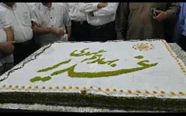 پخت کیک 40 کیلویی و 25 هزار بسته شیرینی در روز عید غدیر در مکه