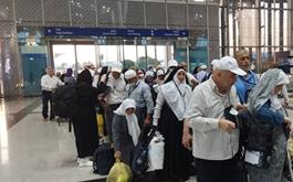 آغاز بازگشت حجاج ایرانی به میهن اسلامی/ نخستین پرواز «حجاج» فرودگاه مدینه را به مقصد ایران ترک کرد