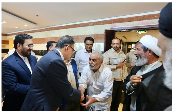 دیدار رئیس سازمان حج و زیارت با حجاج در هتل زهره سعد مکه